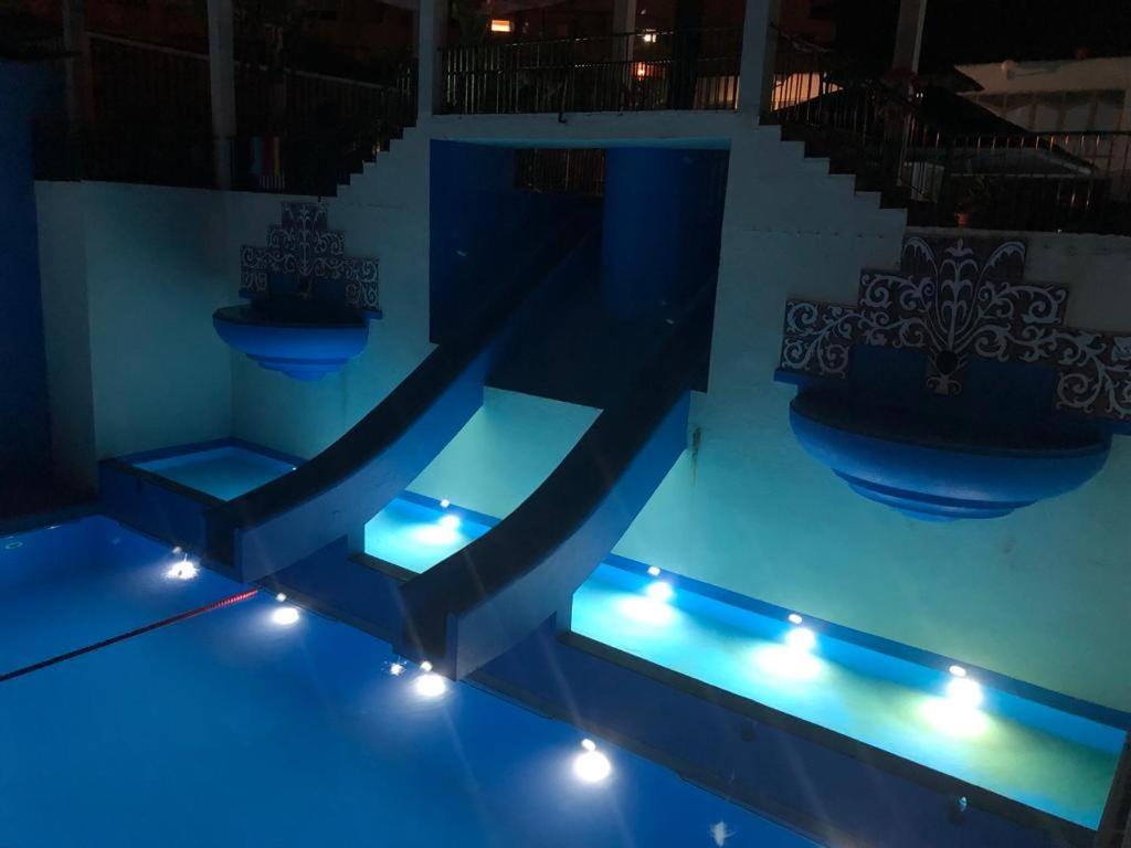 Estudio Benalbeach Primera Linea De Playa ベナルマデナ エクステリア 写真