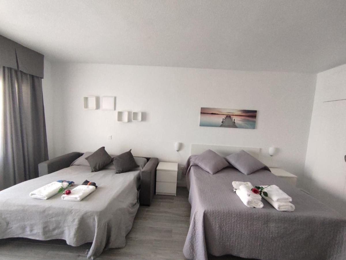 Estudio Benalbeach Primera Linea De Playa ベナルマデナ エクステリア 写真